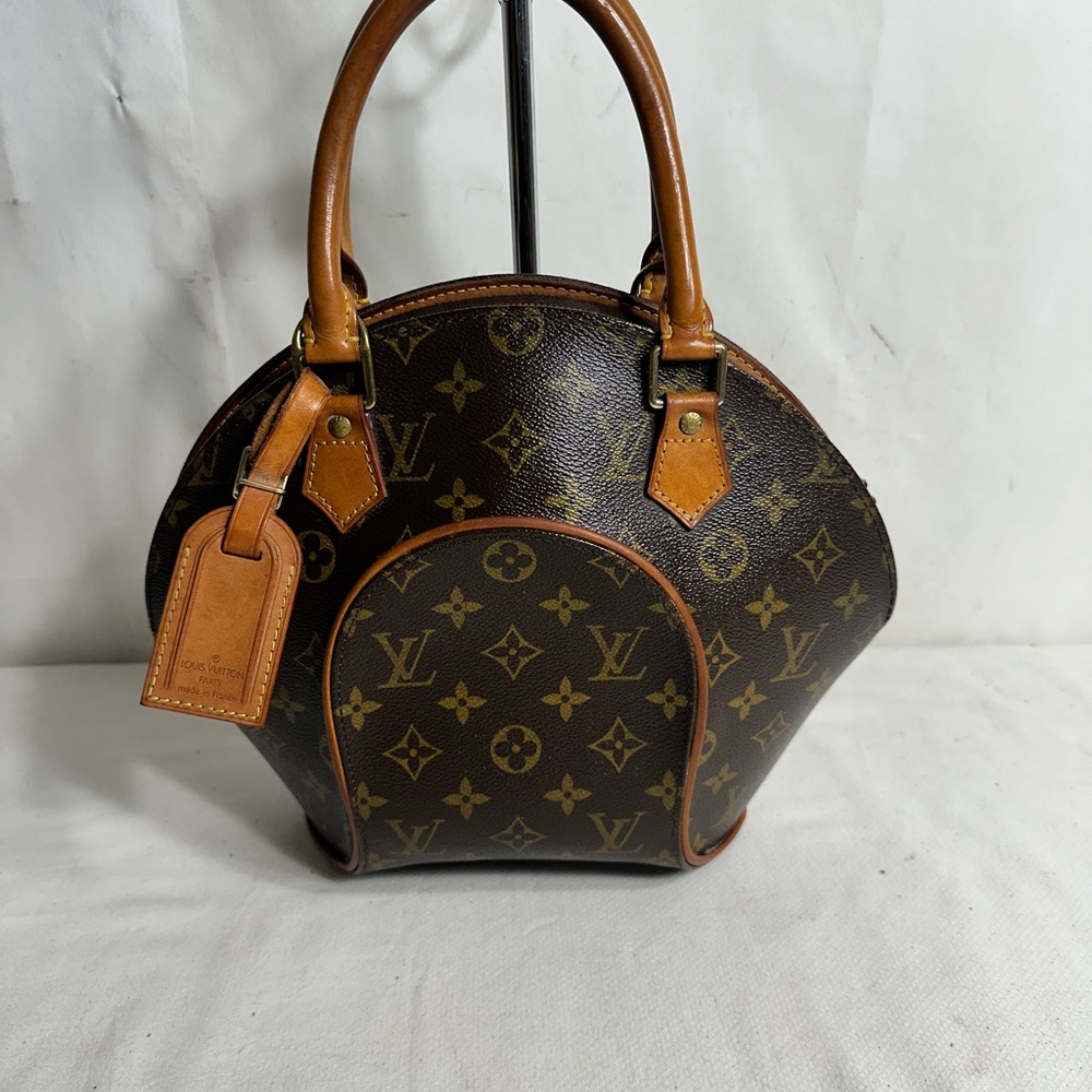 Louis Vuitton Brown Monogram Handbag